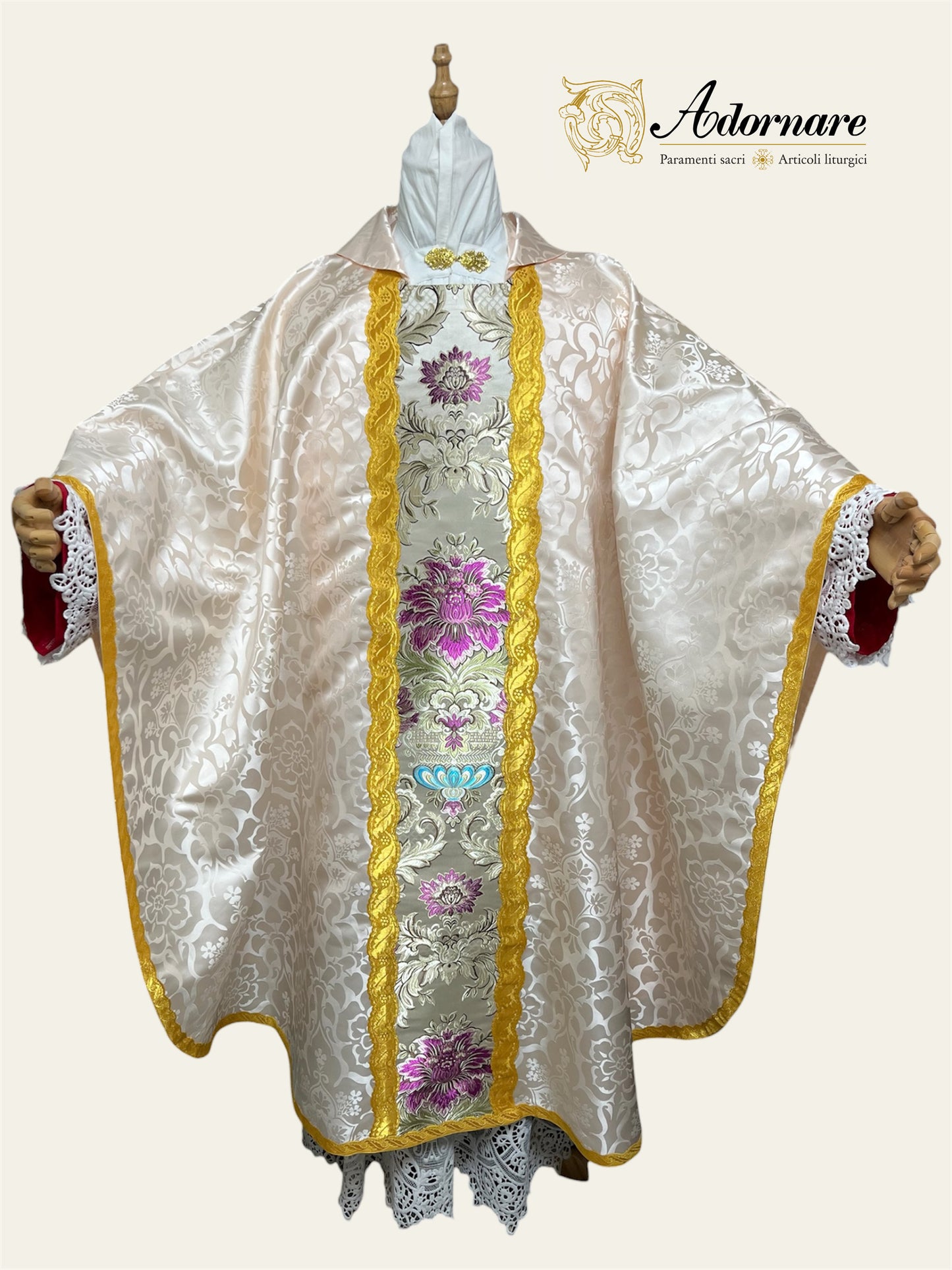 Roman-style Damask Gothic Chasuble with floral brocade panel - Low Mass Set / Casula gotica Damasco con inserti in broccato