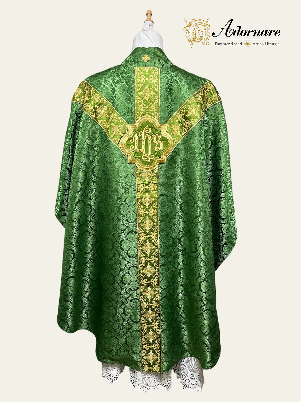 Polyester cross damask gothic chasuble with embroidered ornate cross Y-orphrey bands / Casula gotica damasco poliestere ricamato a macchina
