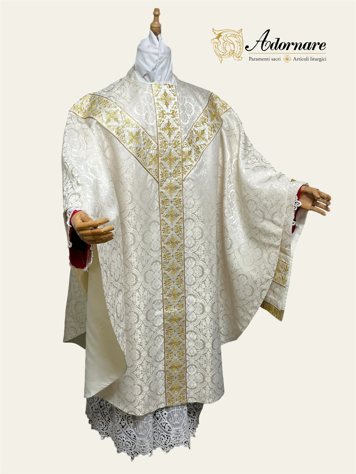 Polyester cross damask gothic chasuble with embroidered ornate cross Y-orphrey bands / Casula gotica damasco poliestere ricamato a macchina