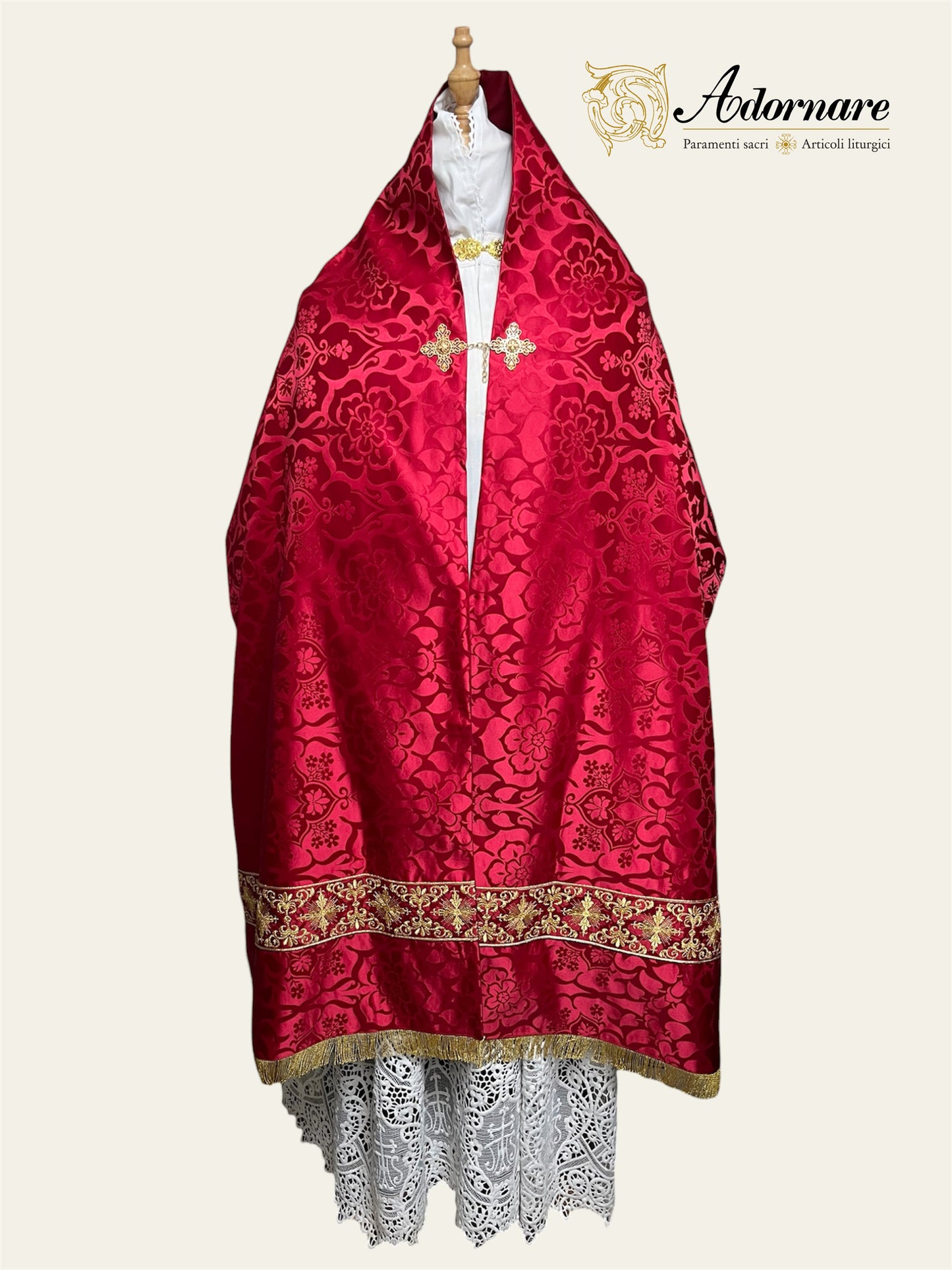Semi-gothic Damask Humeral veil with embroidered orphrey bands and IHS embroidery / Velo Omerale semi-gotica damasco ricamato