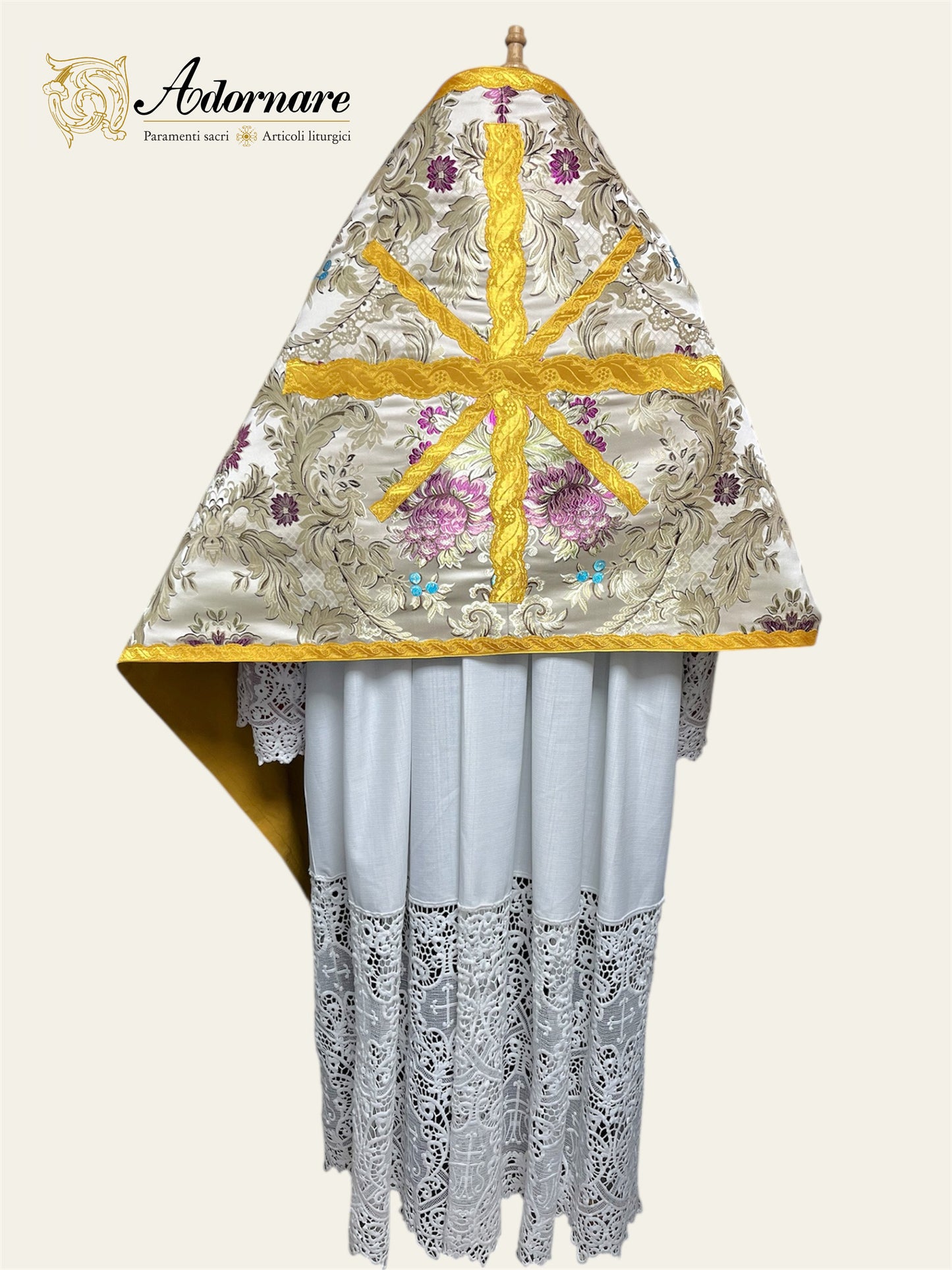 Roman-style Humeral veil in floral brocade / Velo Omerale Romano in Broccato