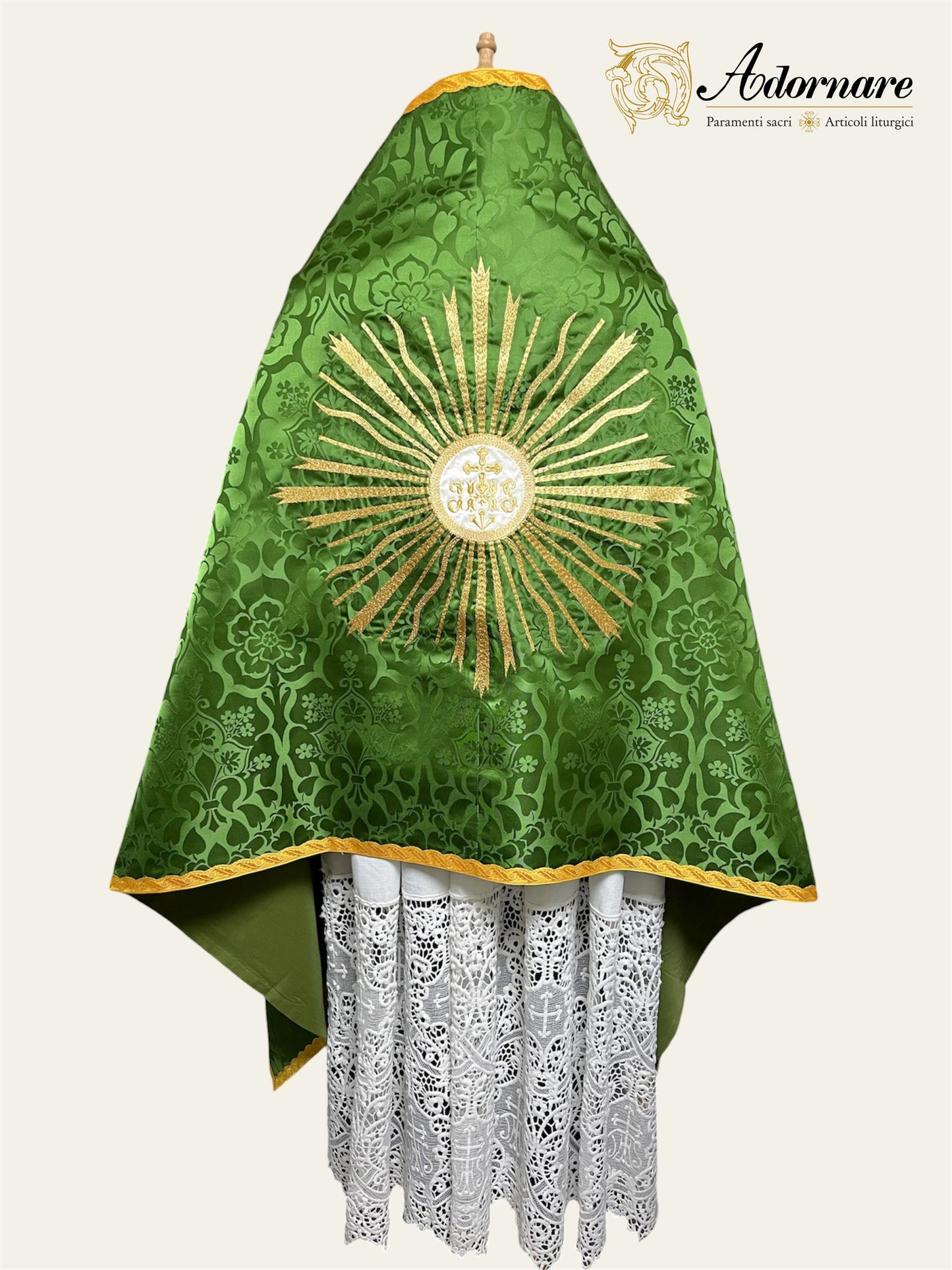 90 cm Traditional Roman Damask Humeral veil with sunburst IHS embroidery / Velo Omerale Damasco ricamato con simbolo IHS