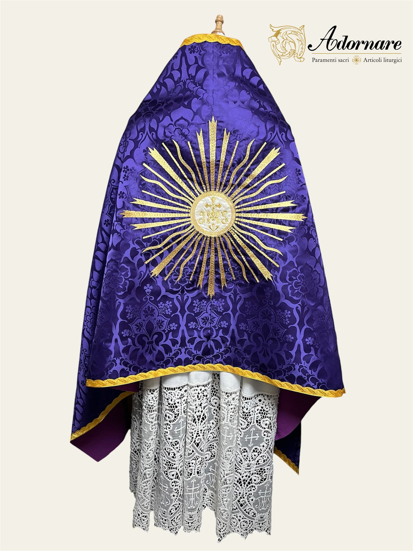 90 cm Traditional Roman Damask Humeral veil with sunburst IHS embroidery / Velo Omerale Damasco ricamato con simbolo IHS