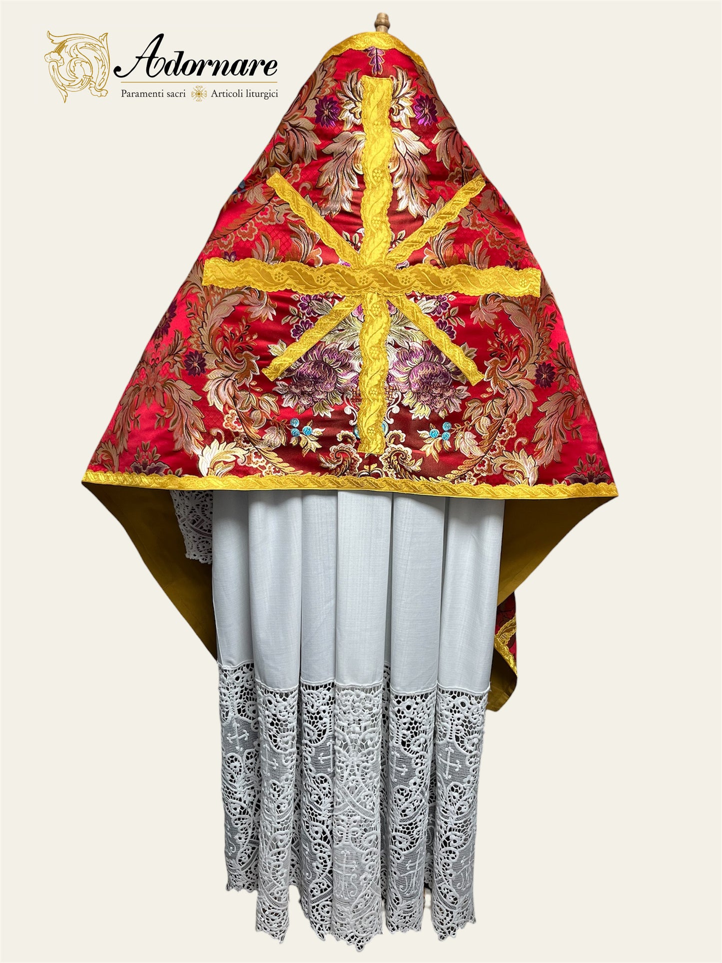 Roman-style Humeral veil in floral brocade / Velo Omerale Romano in Broccato