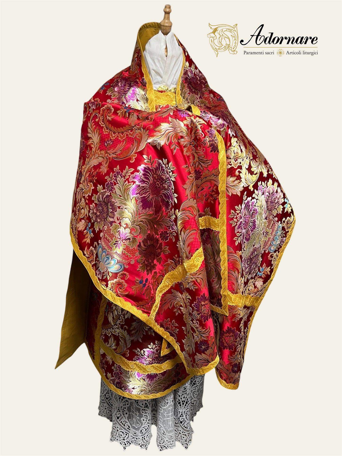 Roman-style Humeral veil in floral brocade / Velo Omerale Romano in Broccato