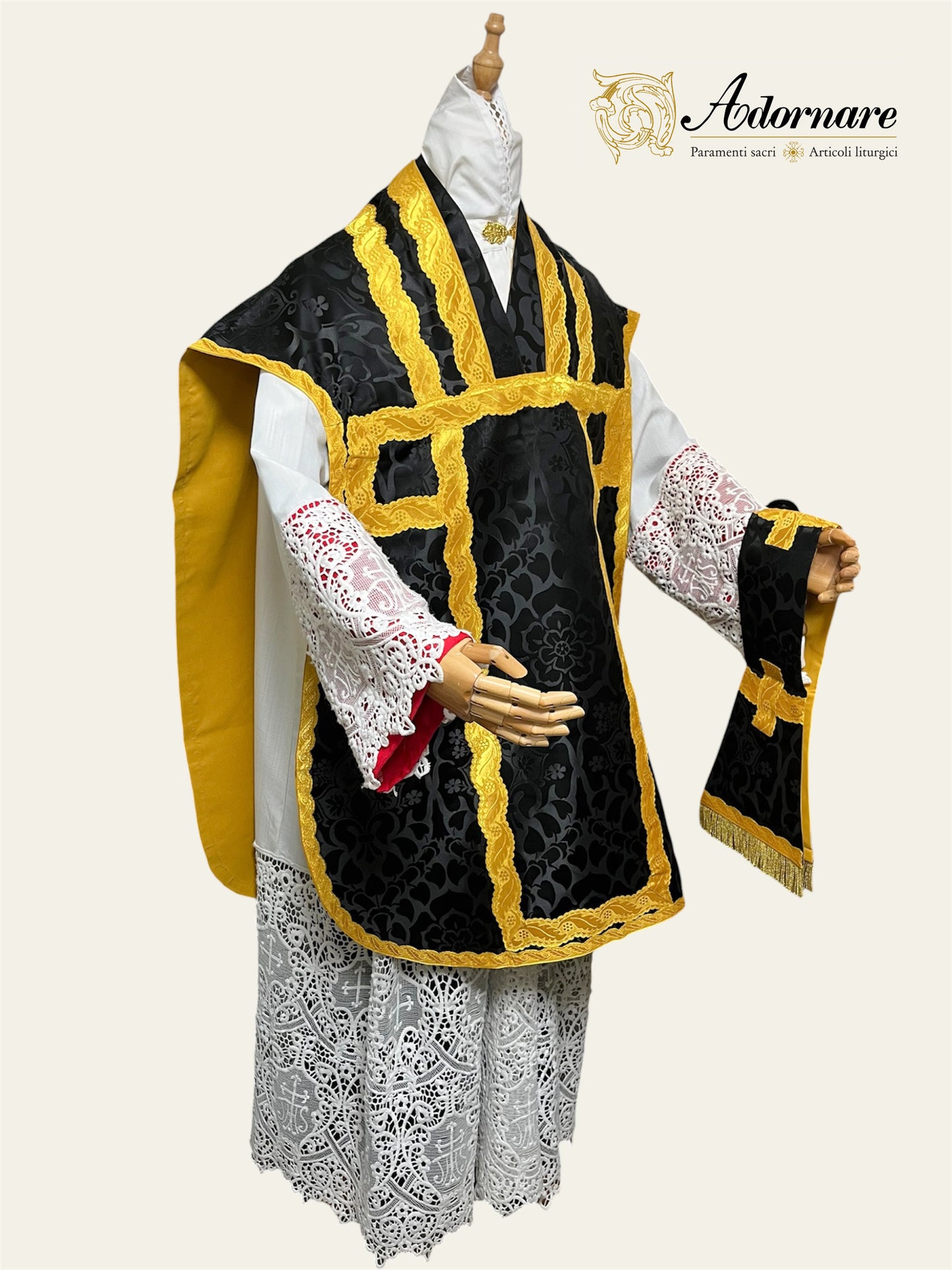 Damask Roman Chasuble - Low Mass Set / Pianete Romane Damasco