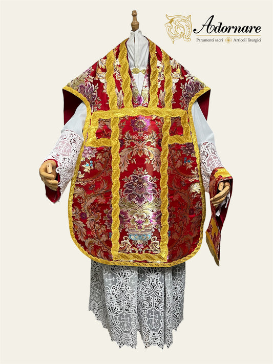 Standard Italian-cut Floral Brocade Roman Chasuble - Low Mass Set / Pianeta Romana Broccato