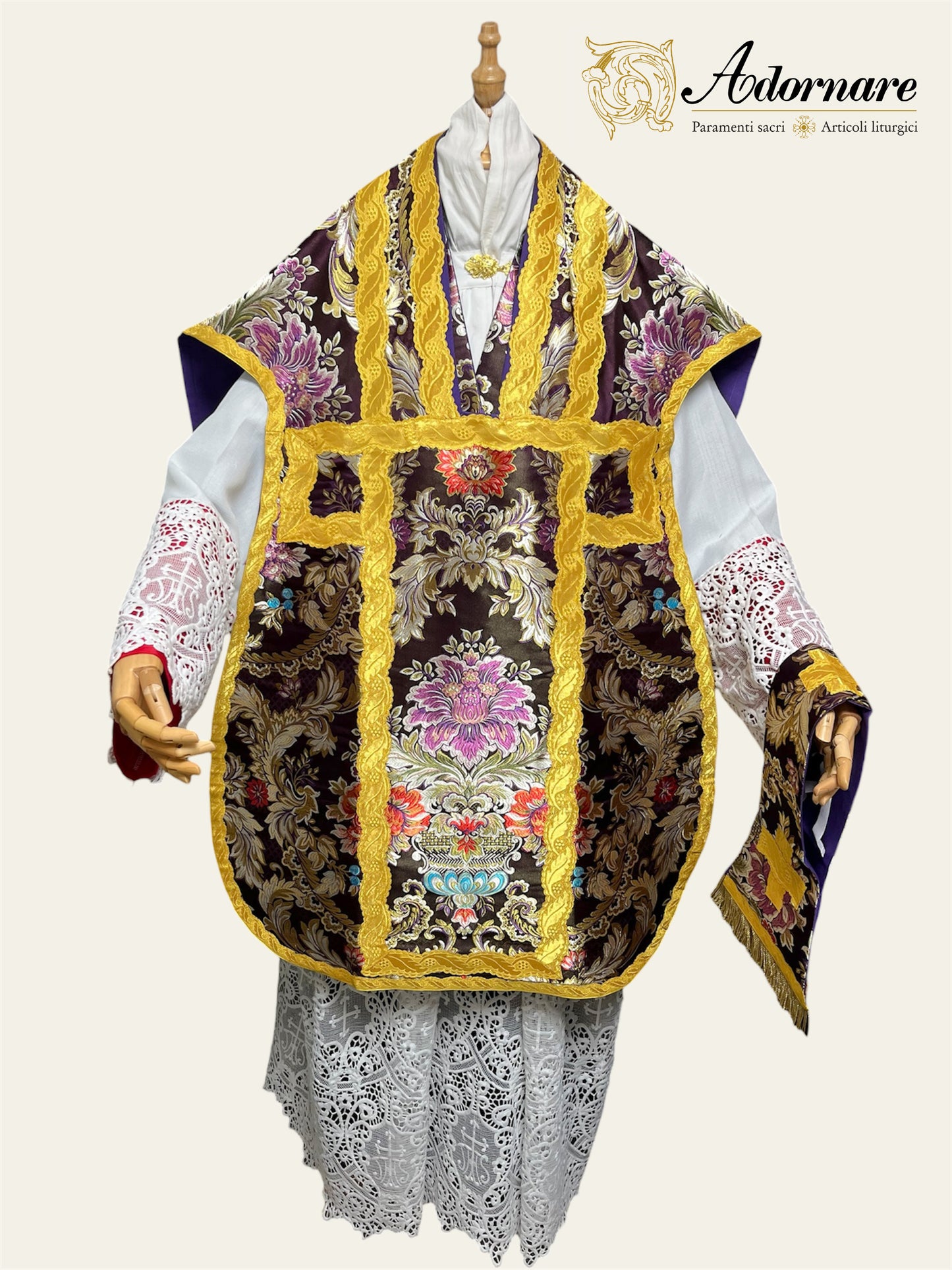 Italian Floral Brocade Roman Chasuble - Low Mass Set / Pianeta Romana Broccato