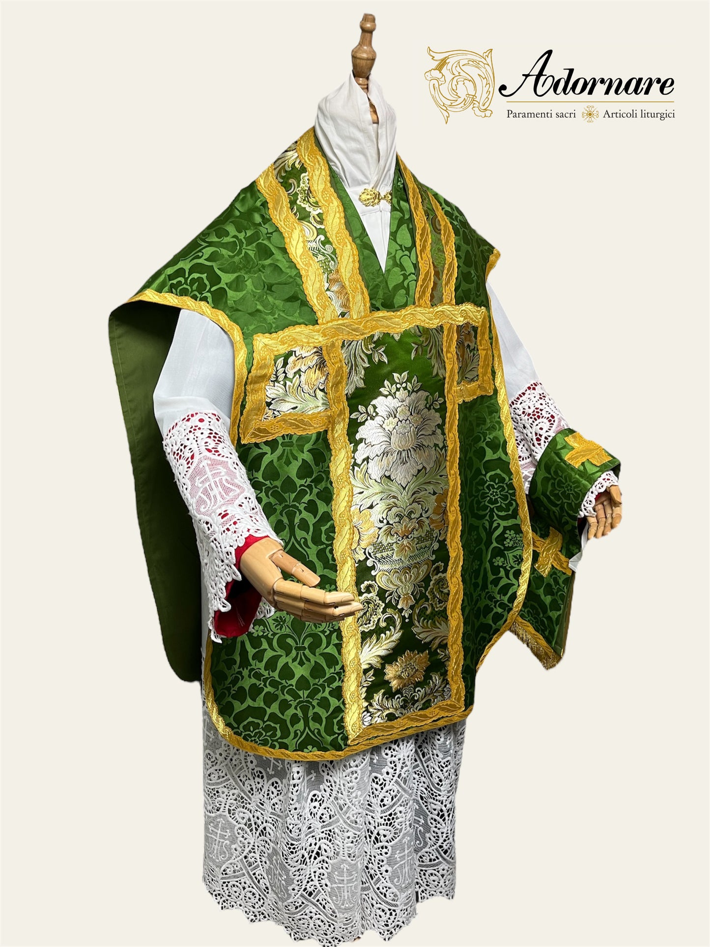 Italian-cut Damask Roman Chasuble with brocade panels Low Mass Set / Pianeta Romana Damasco con inserti