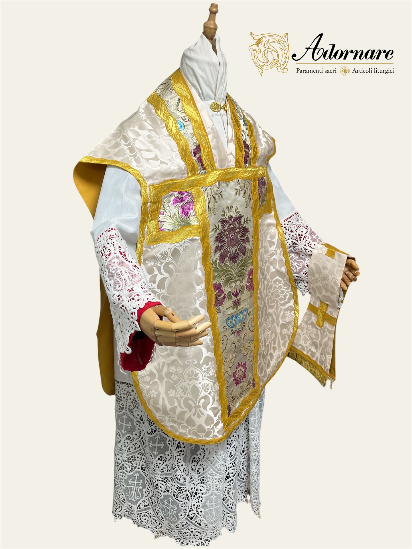 Italian-cut Damask Roman Chasuble with brocade panels Low Mass Set / Pianeta Romana Damasco con inserti