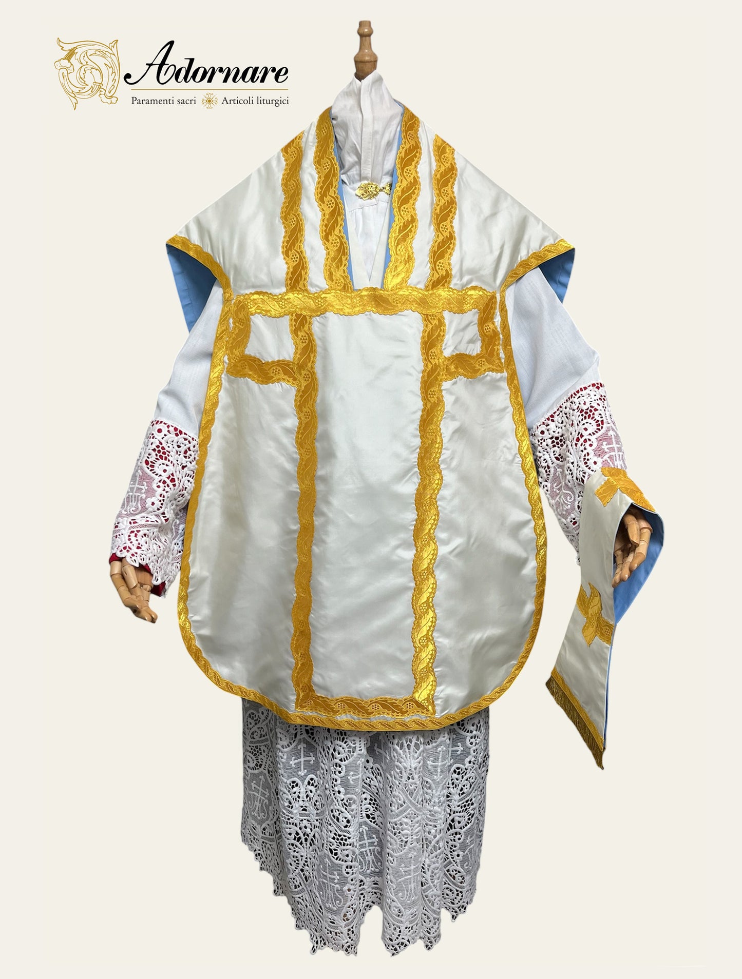 Silk Taffeta Italian-cut Roman Chasuble - Low Mass Set / Pianeta Romana in Seta