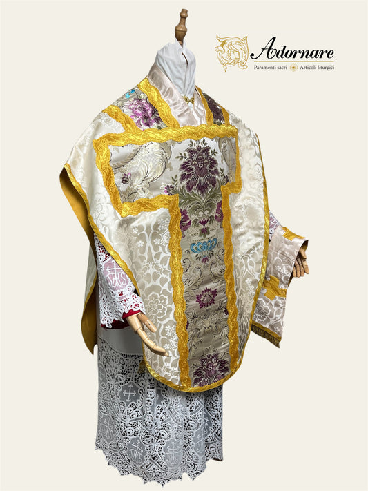 Damask St Philip Neri Chasuble with brocade panels - Low Mass Set / Pianete San Filippo in Broccato
