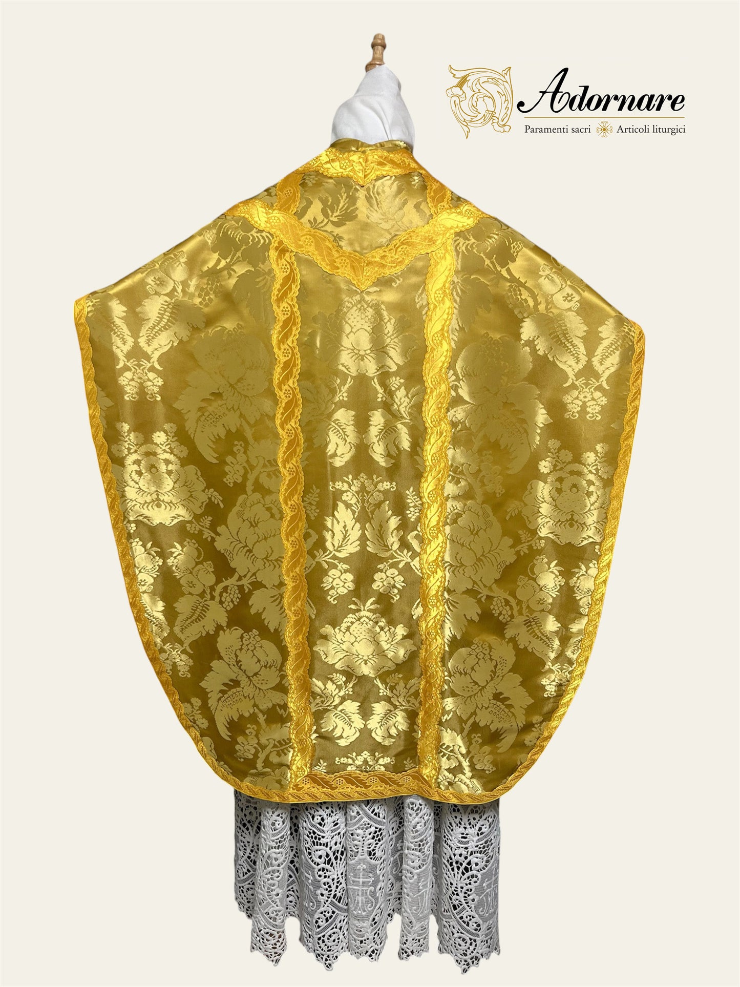 Exceptional Quality Italian Metallic Gold Silk Damask St Philip Neri Chasuble Low Mass Set / Pianeta San Filippo in Damasco Oro
