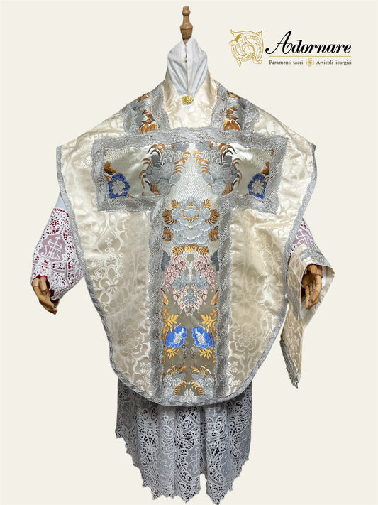 St Philip Neri Chasuble Low Mass Set (Marian) / Pianeta San Filippo in Broccato (Mariana)