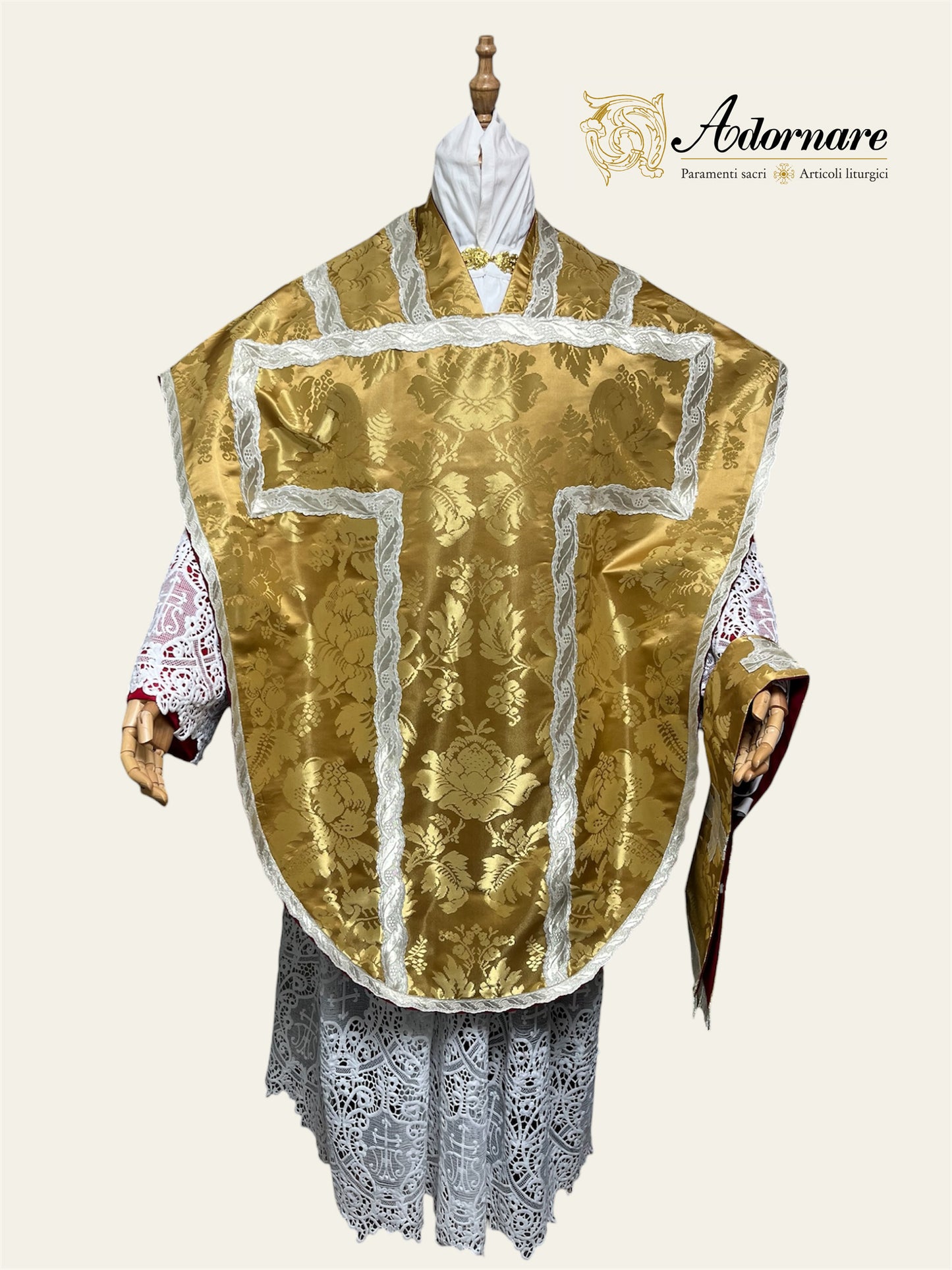 Exceptional Quality Italian Metallic Gold Silk Damask St Philip Neri Chasuble Low Mass Set / Pianeta San Filippo in Damasco Oro