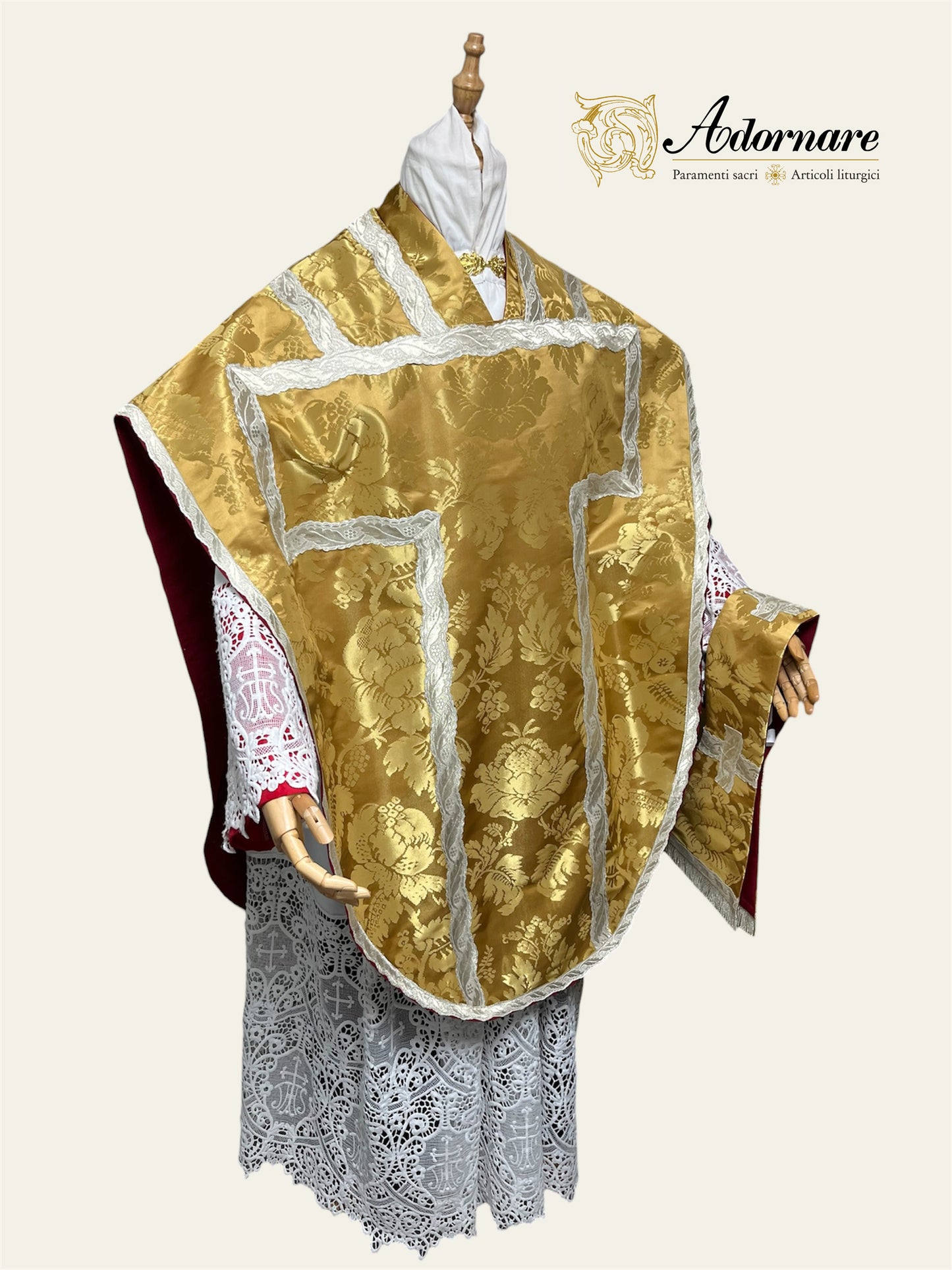 Exceptional Quality Italian Metallic Gold Silk Damask St Philip Neri Chasuble Low Mass Set / Pianeta San Filippo in Damasco Oro