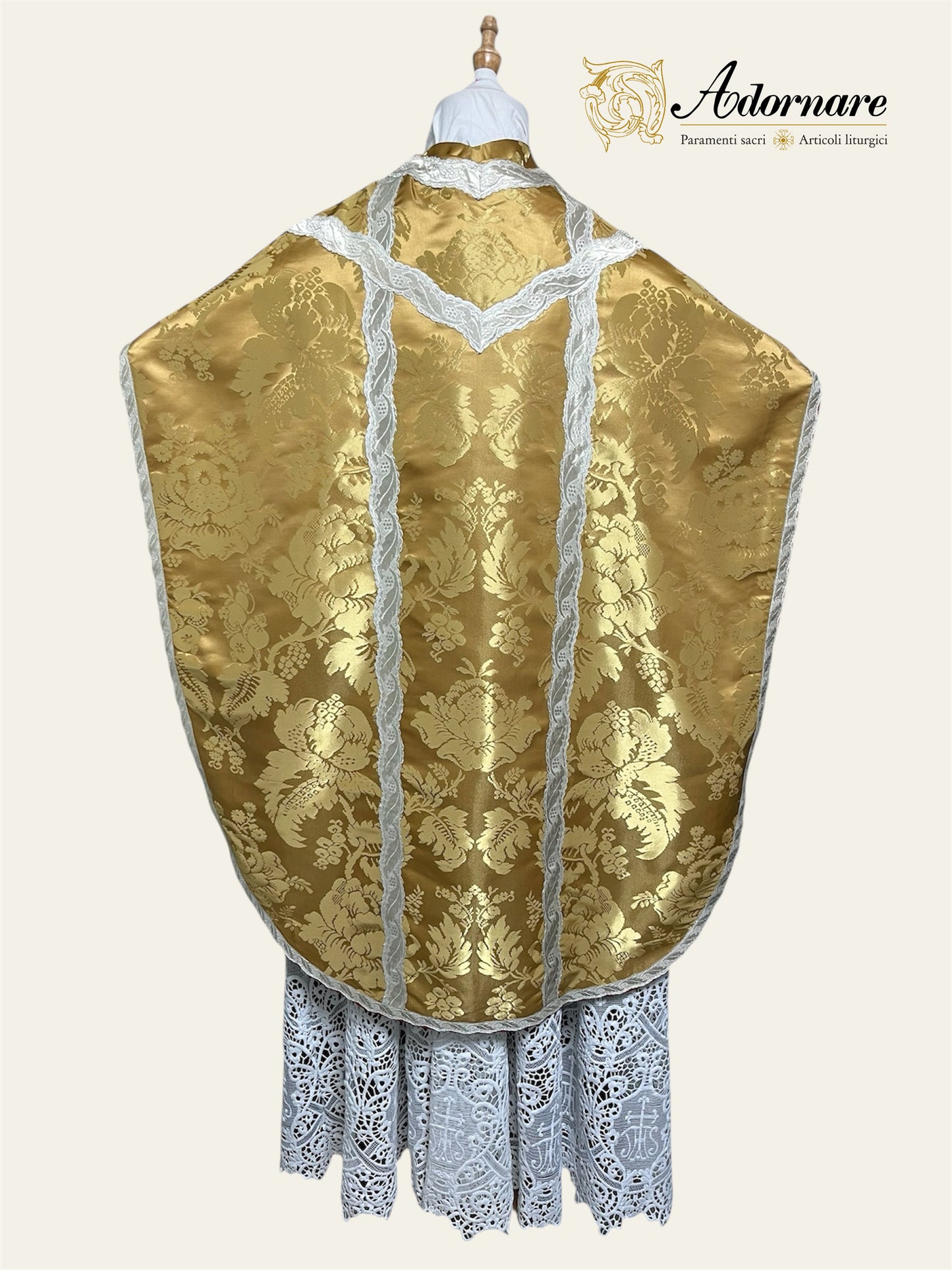Exceptional Quality Italian Metallic Gold Silk Damask St Philip Neri Chasuble Low Mass Set / Pianeta San Filippo in Damasco Oro