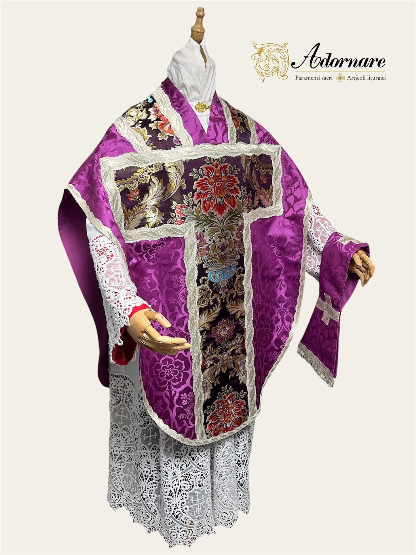 Damask St Philip Neri Chasuble with brocade panels and silver gallons - Low Mass Set / Pianete San Filippo in Broccato
