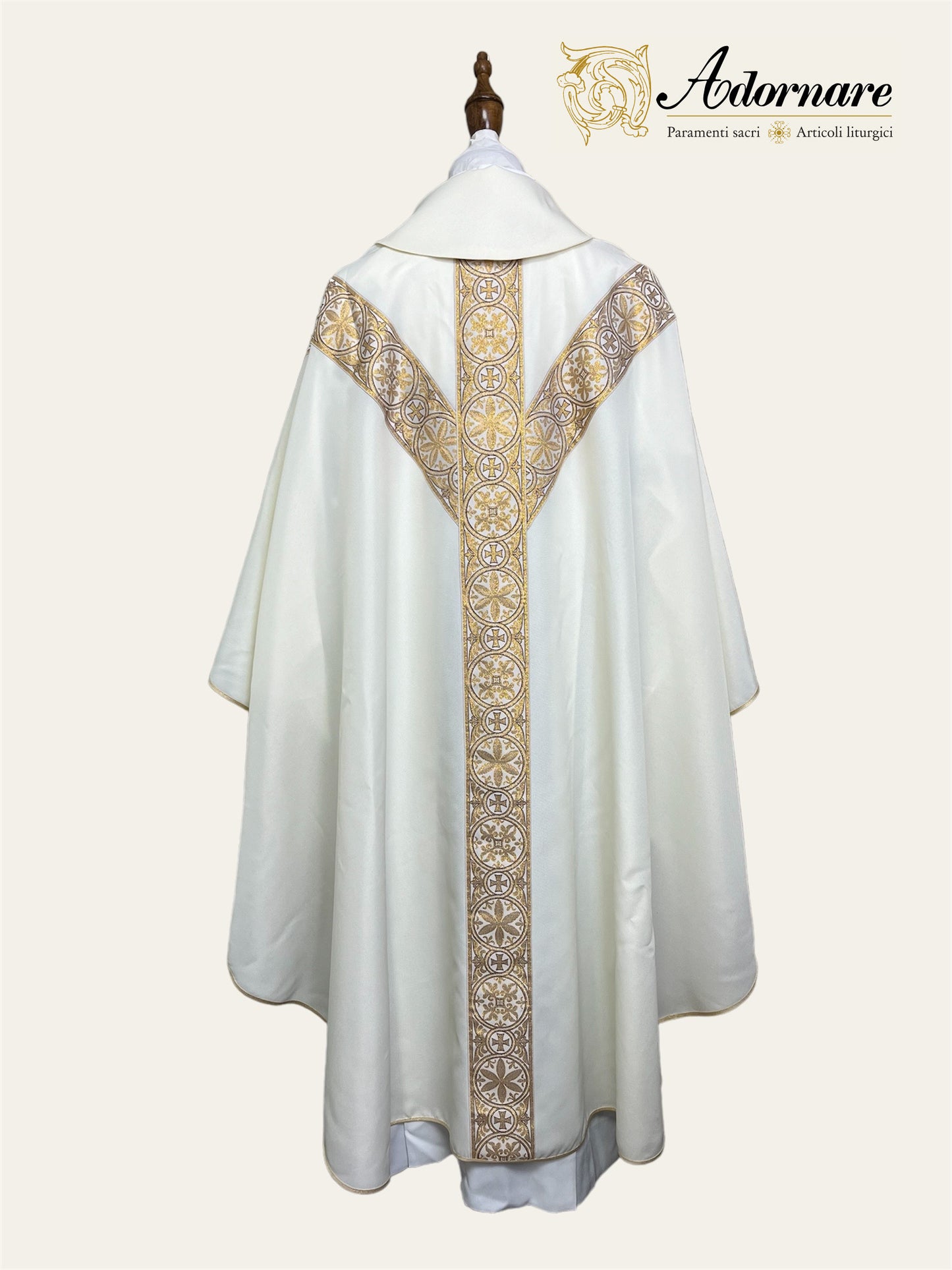Gothic chasuble economical with Y-orphrey / Casula gotica economico