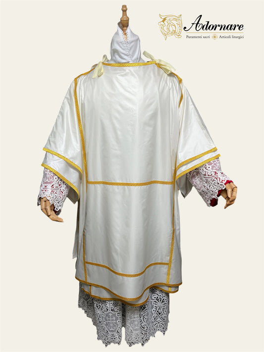 Pontifical Dalmatic and Tunicle / Dalmatica e Tonacella Pontificale