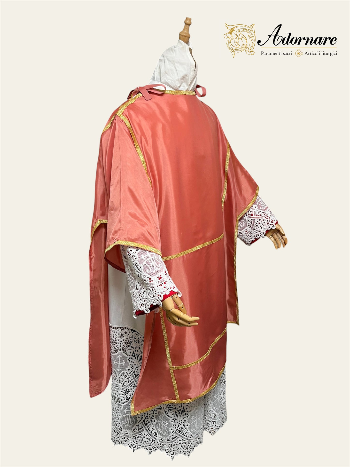 Pontifical Dalmatic and Tunicle / Dalmatica e Tonacella Pontificale