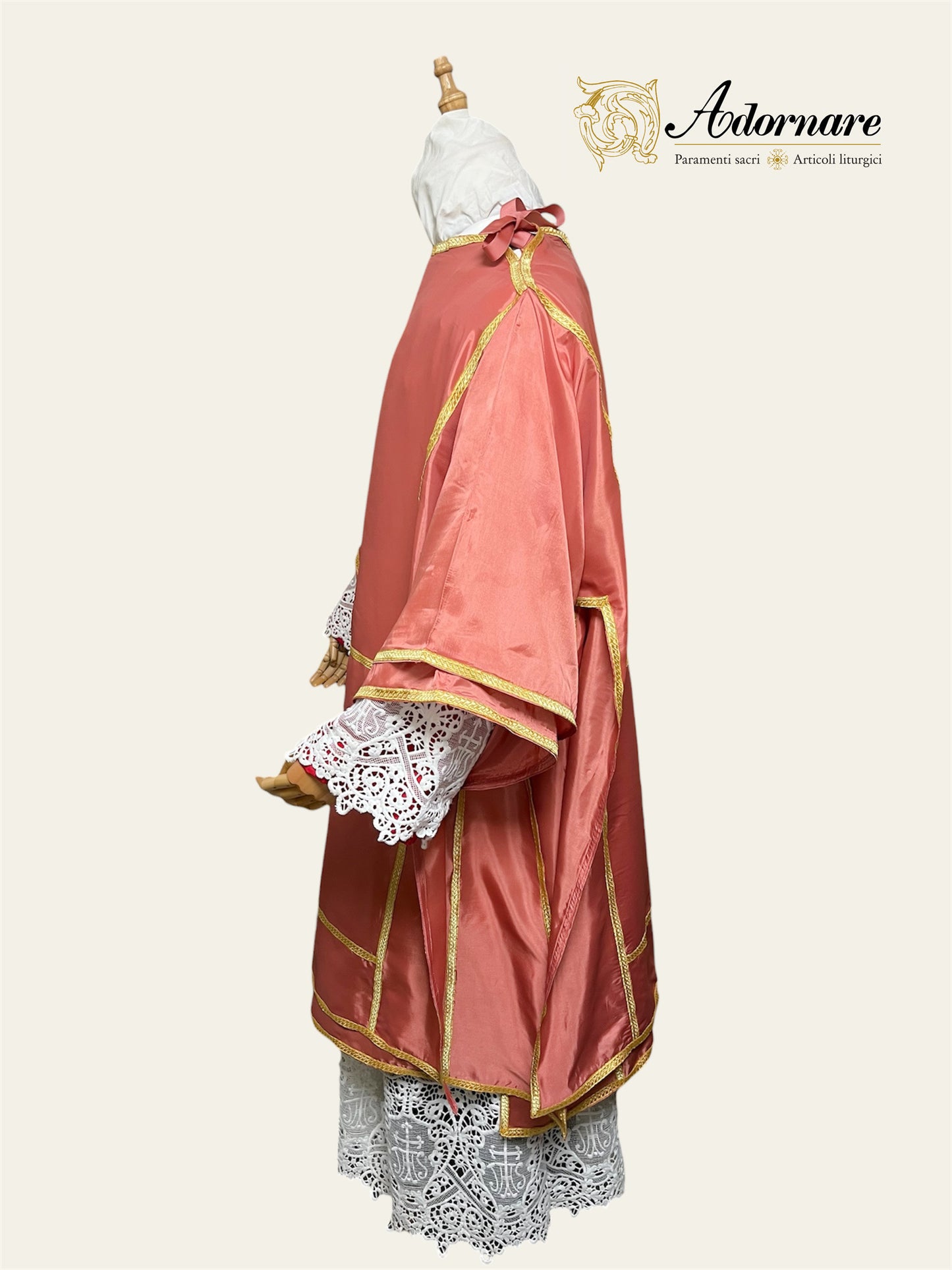 Pontifical Dalmatic and Tunicle / Dalmatica e Tonacella Pontificale