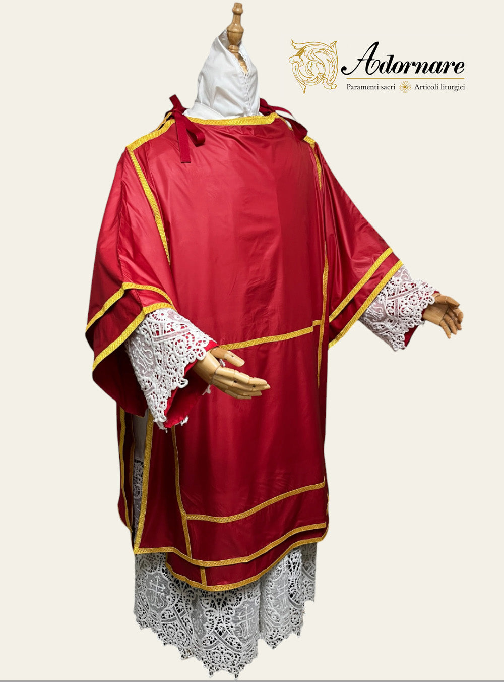 Pontifical Dalmatic and Tunicle / Dalmatica e Tonacella Pontificale
