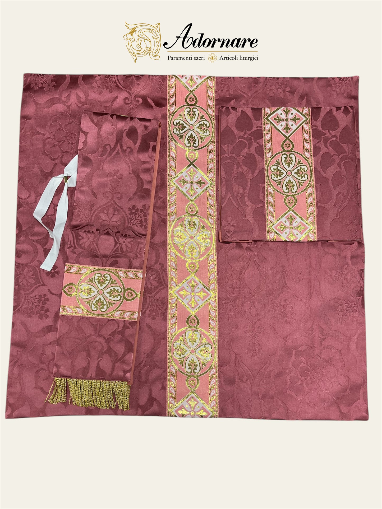 Semi-gothic chasuble with woven Y-orphrey and IHS appliqué - Low Mass Set / Casule semi-gotica Damasco