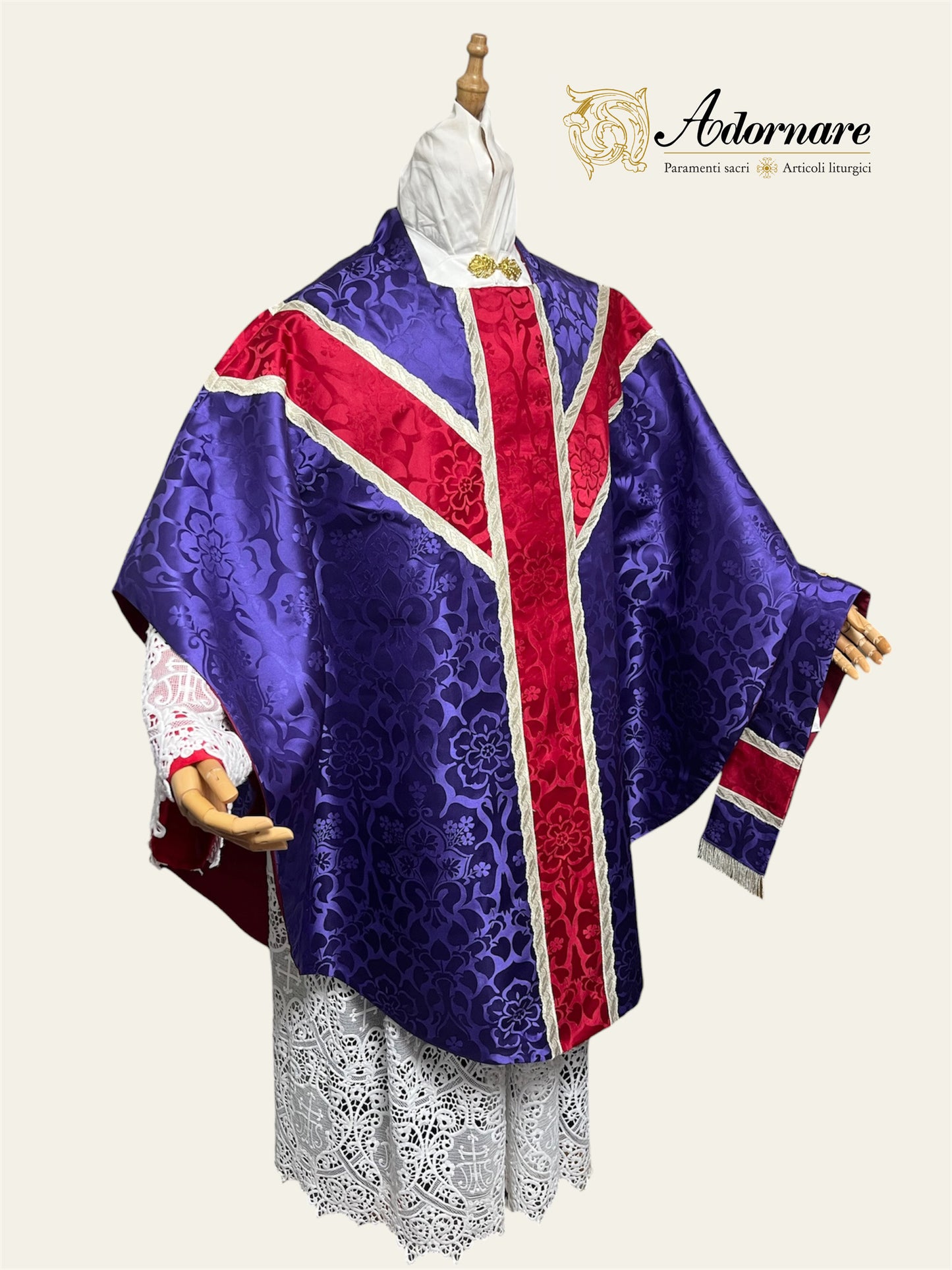 Damask semi-gothic chasuble with insert (wavy gallons) - Low Mass Set / Casule semi-gotica Damasco con inserti