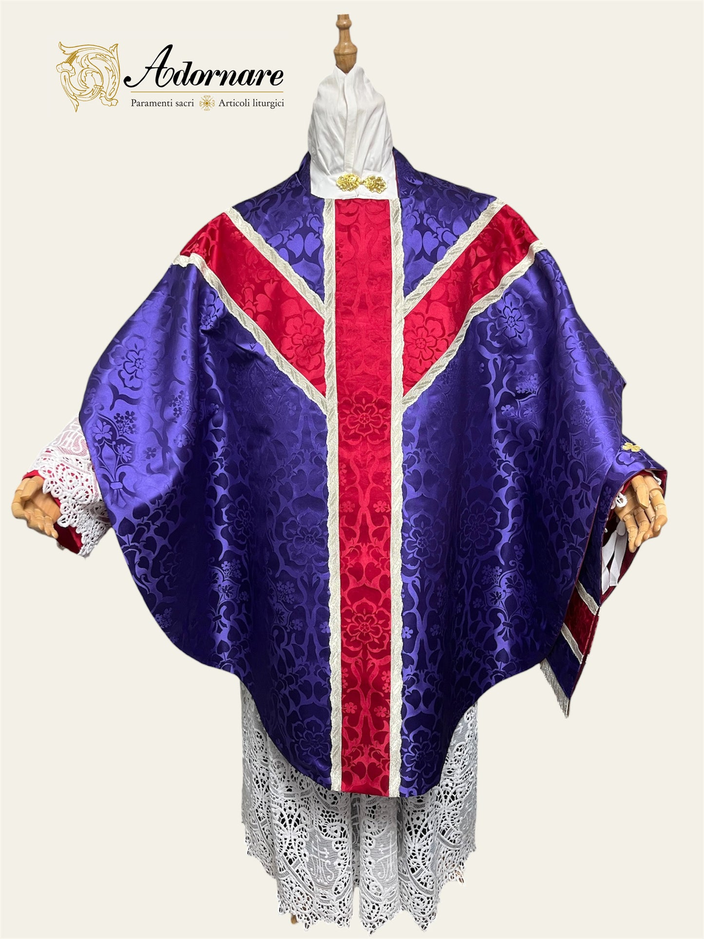 Damask semi-gothic chasuble with insert (wavy gallons) - Low Mass Set / Casule semi-gotica Damasco con inserti