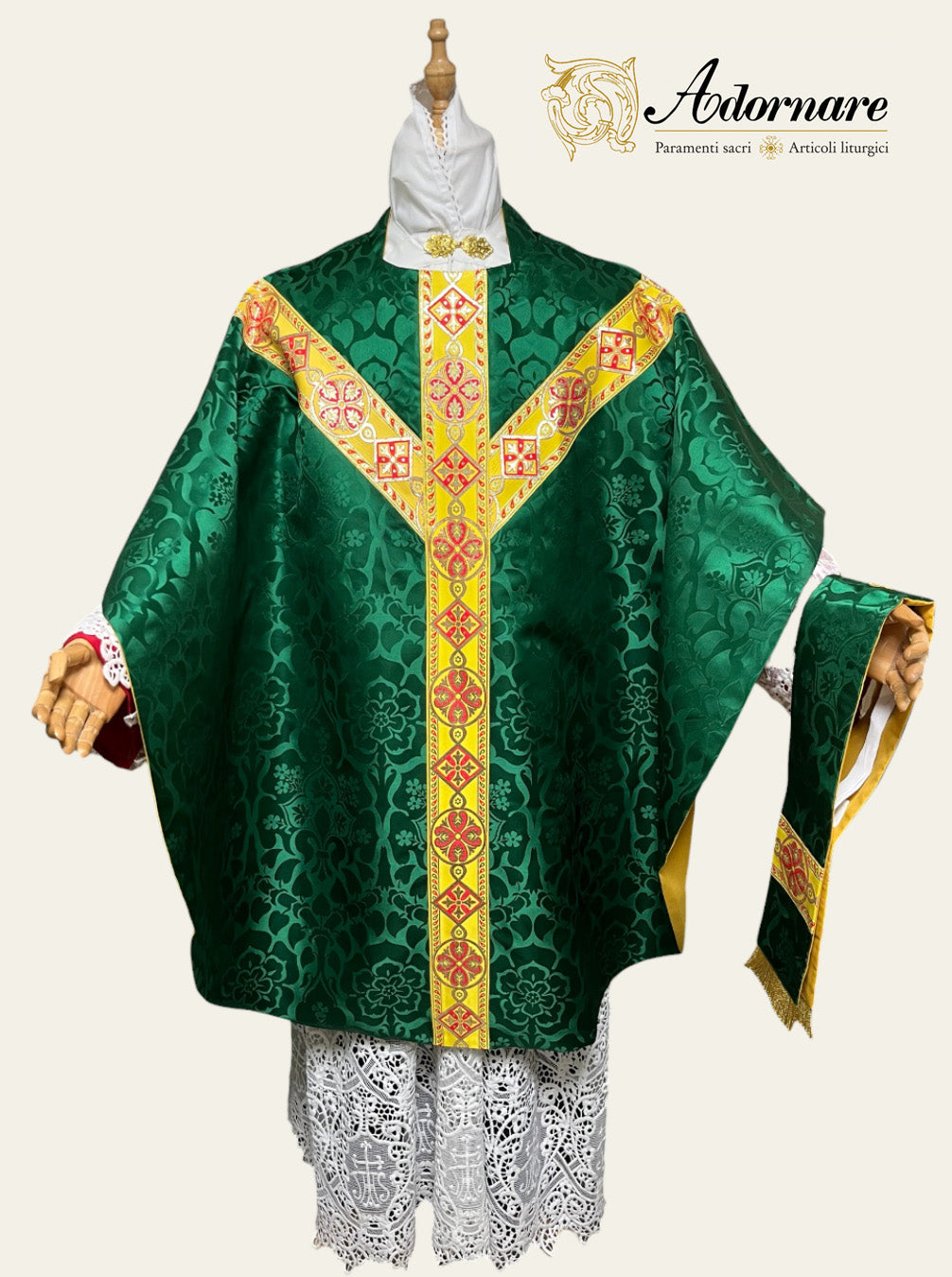 Semi-gothic chasuble with woven Y-orphrey and IHS appliqué - Low Mass Set / Casule semi-gotica Damasco
