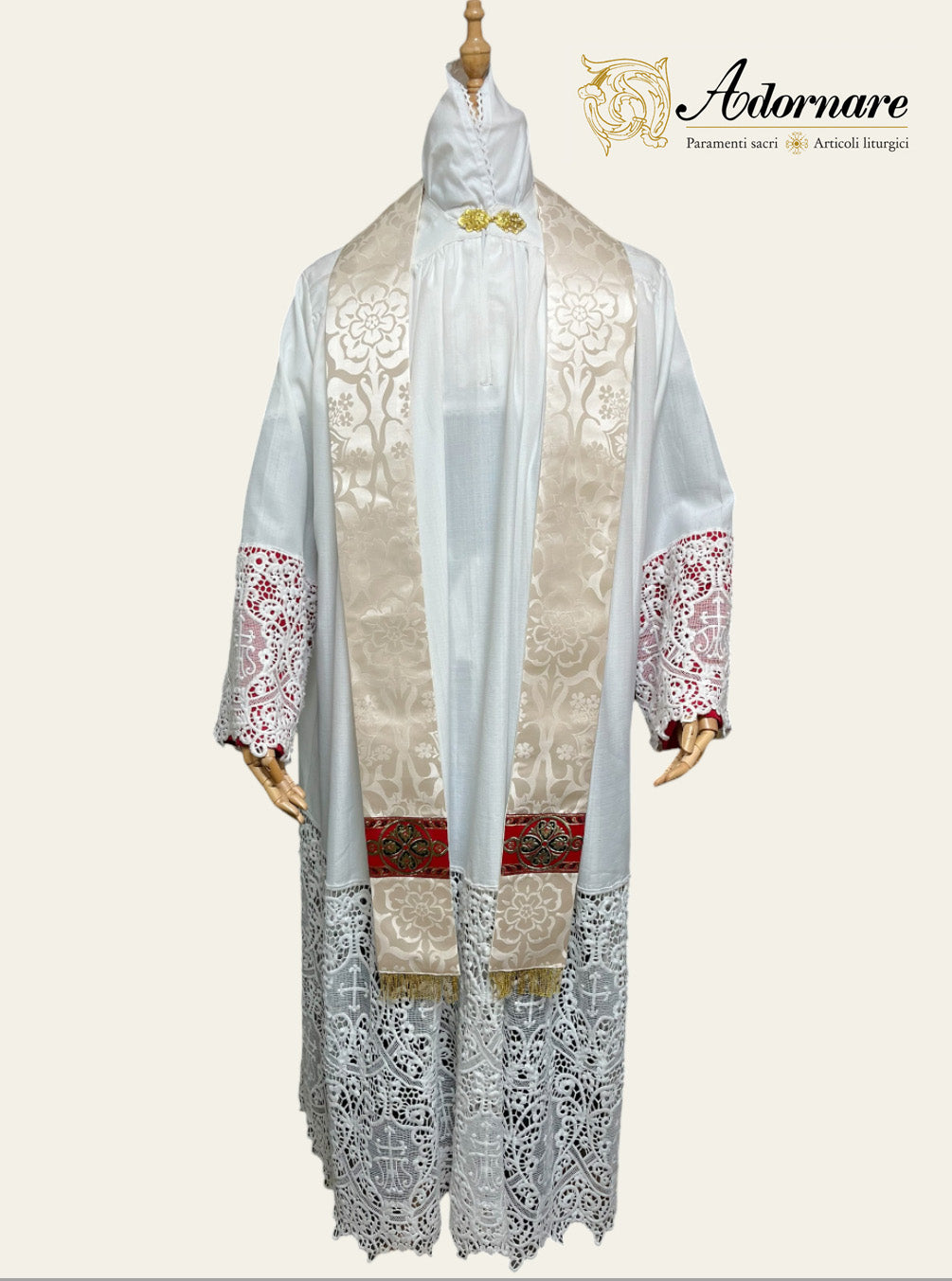 Semi-gothic chasuble with woven Y-orphrey and IHS appliqué - Low Mass Set / Casule semi-gotica Damasco