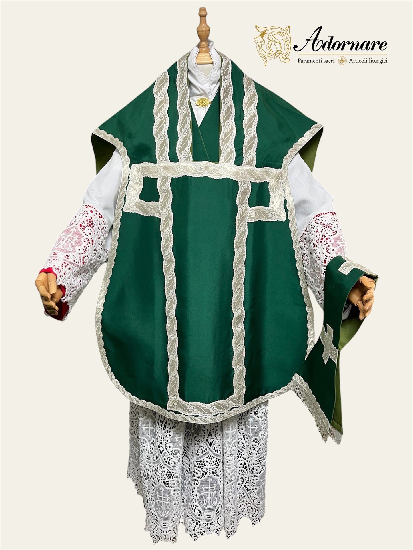 Silk Dupioni Italian-cut Roman Chasuble - Low Mass Set / Pianeta Romana in Seta