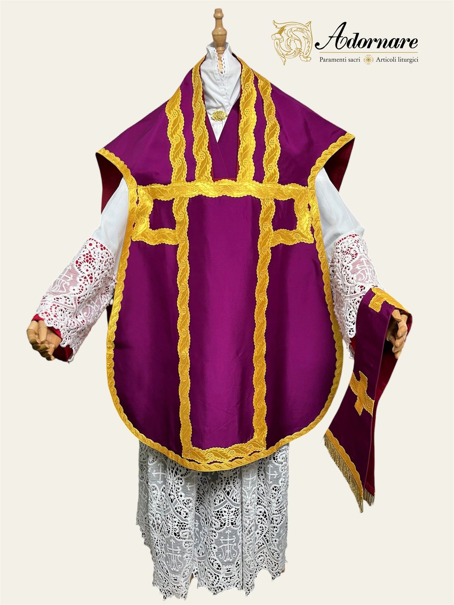 Silk Dupioni Italian-cut Roman Chasuble - Low Mass Set / Pianeta Romana in Seta