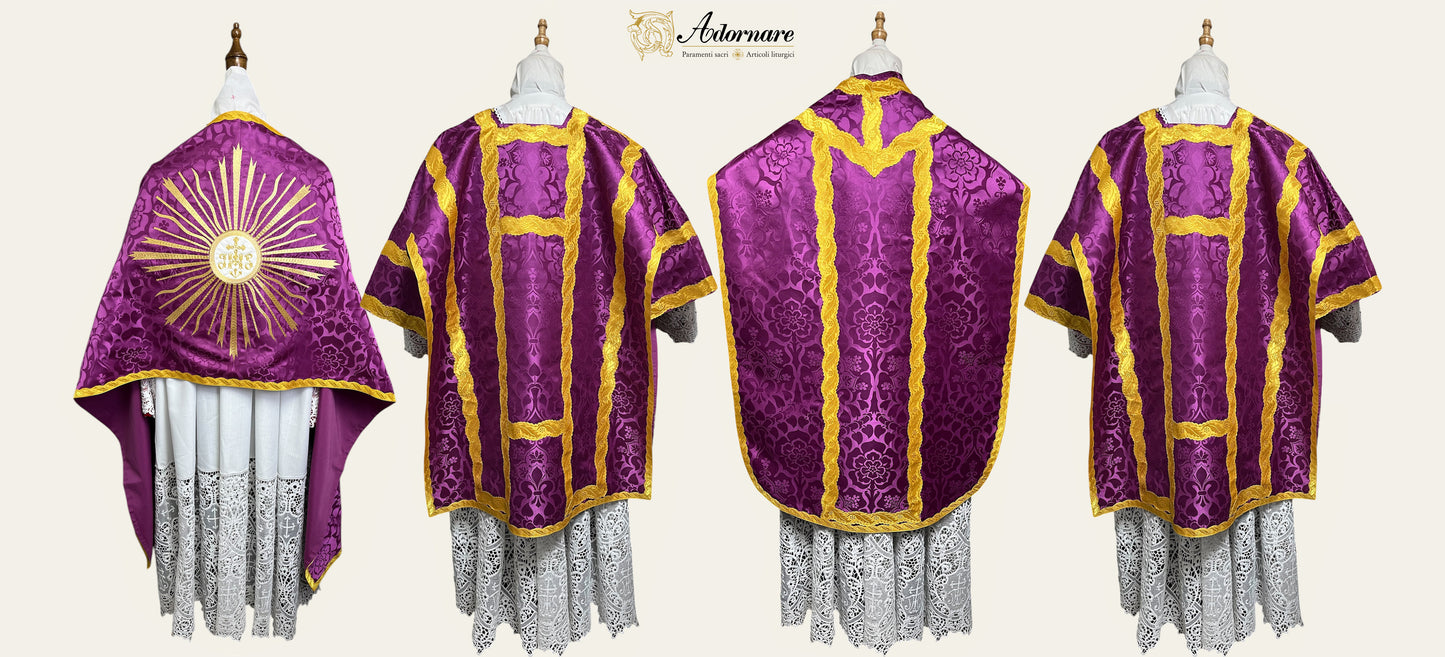 Italian Solemn Mass Set in damask with French-style Dalmatics