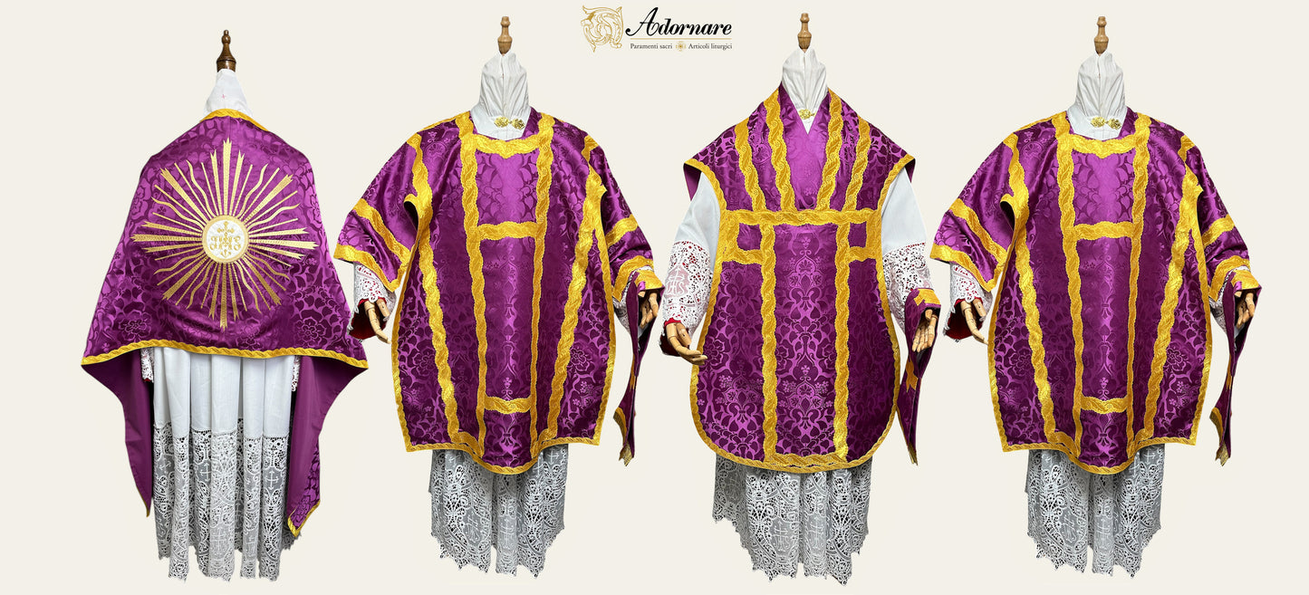 Italian Solemn Mass Set in damask with French-style Dalmatics