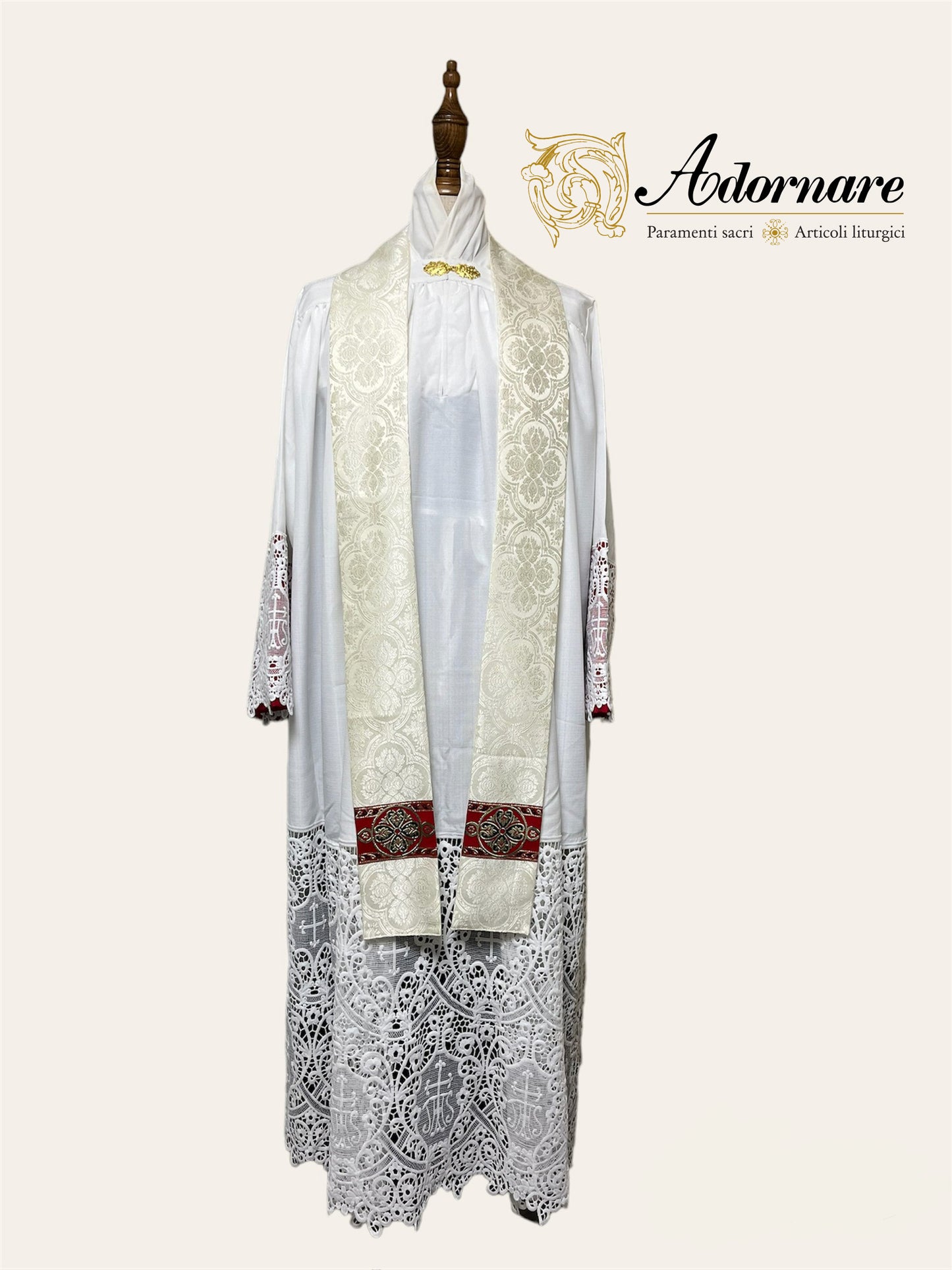 Semi-gothic chasuble economical with woven Y-orphrey and IHS appliqué / Casule semi-gotica economico