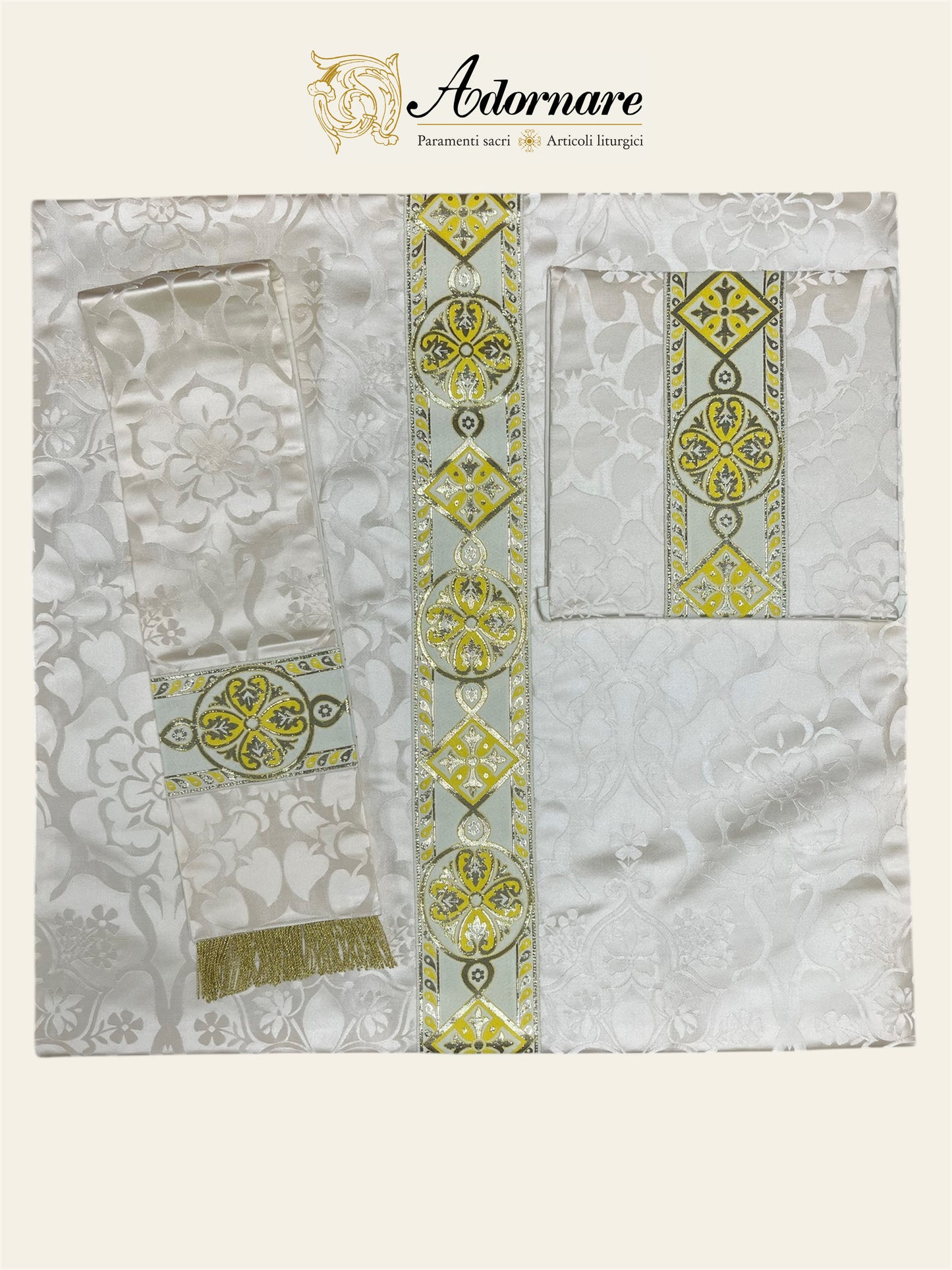 Semi-gothic chasuble with woven Y-orphrey and IHS appliqué - Low Mass Set / Casule semi-gotica Damasco