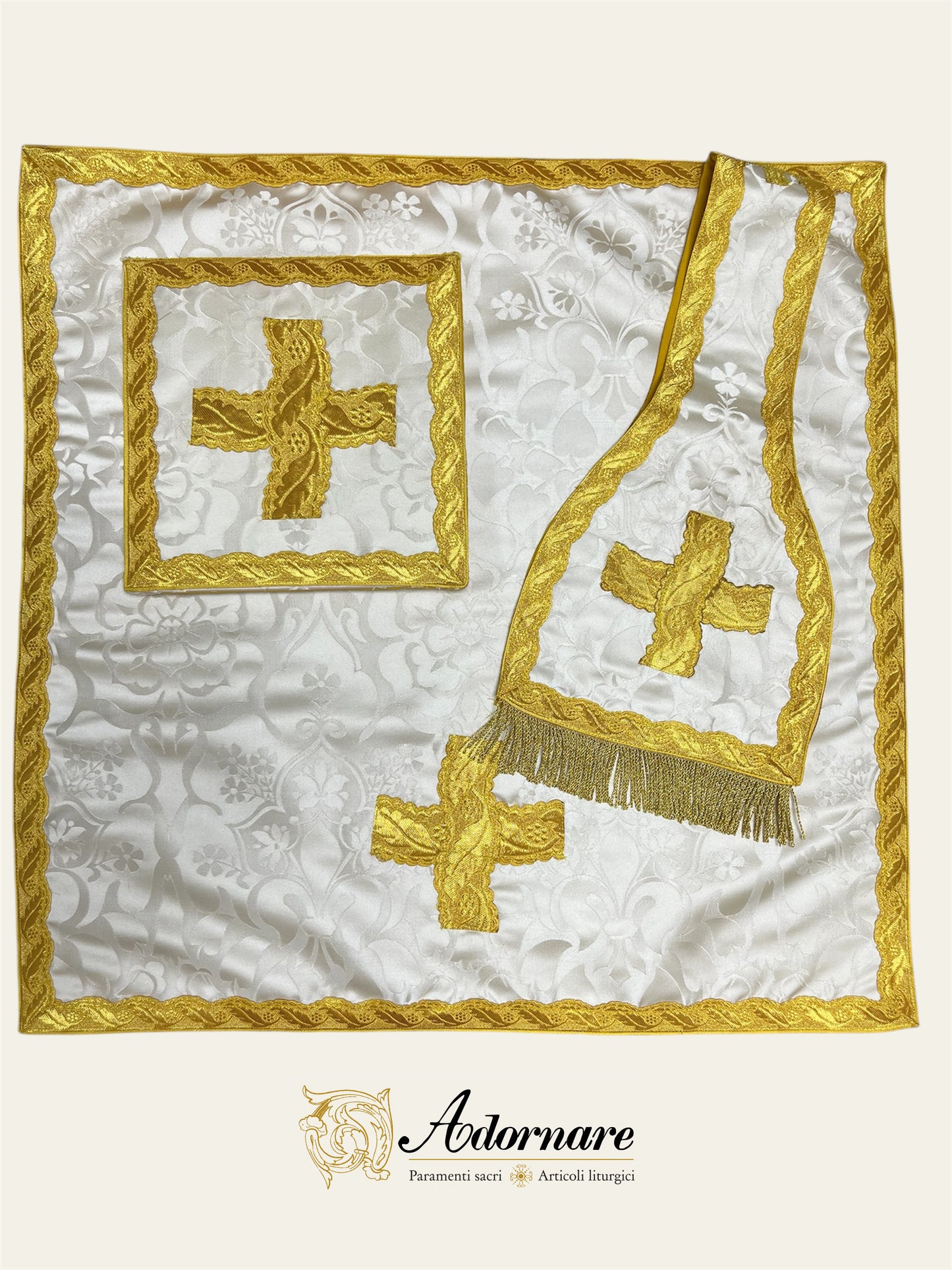 "IHS" Hand-embroidered French-cut Roman Chasuble Low Mass Set / Pianeta Francese "IHS"